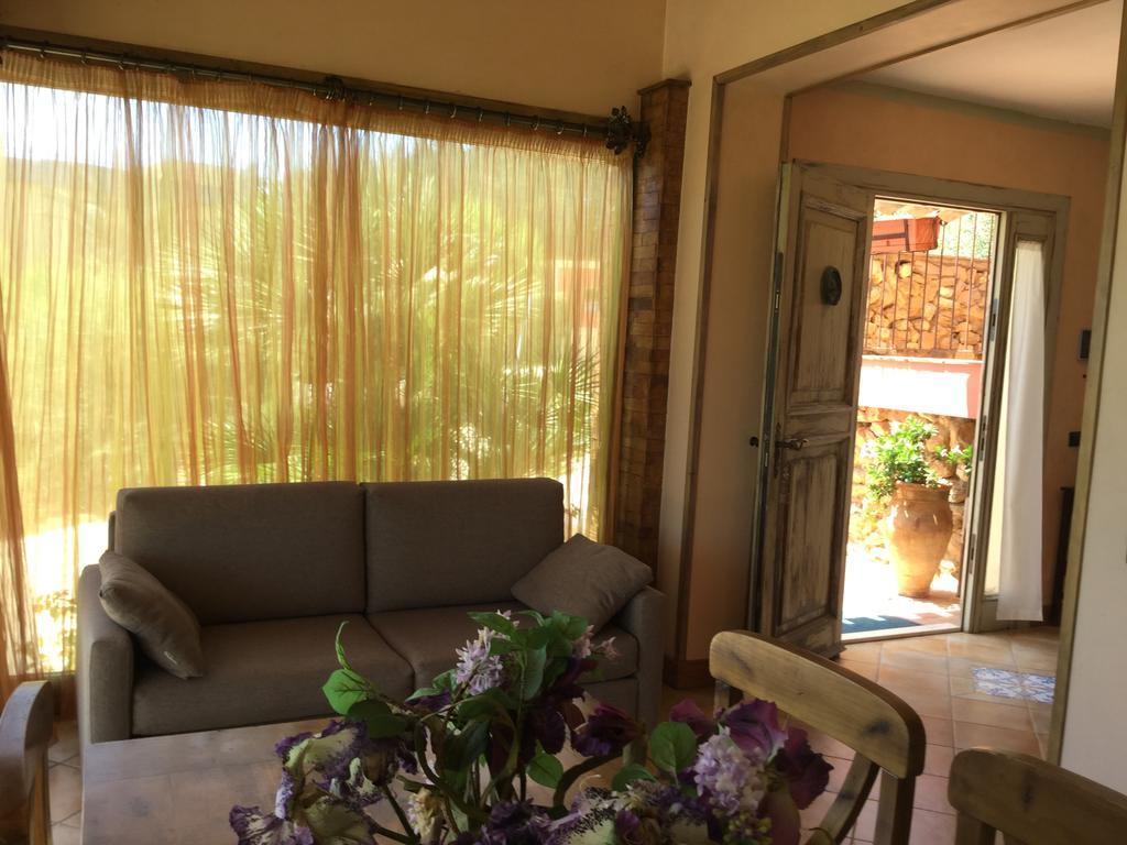 Il Colle Del Rustico Bed & Breakfast Agrigento Exterior photo