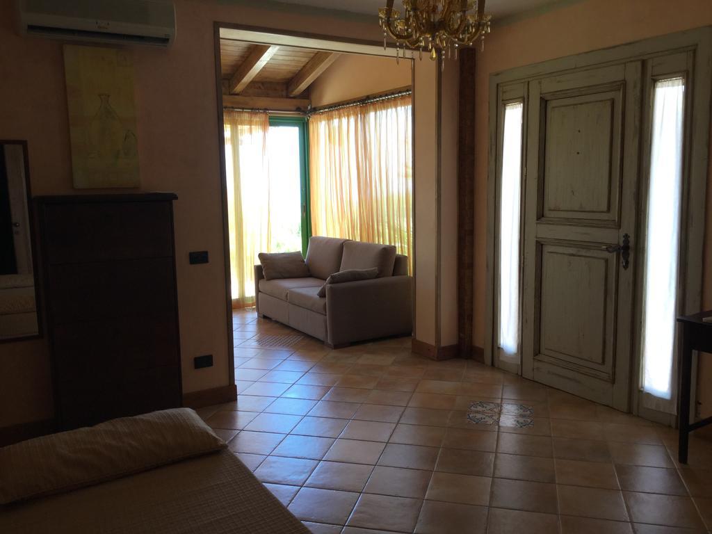 Il Colle Del Rustico Bed & Breakfast Agrigento Exterior photo