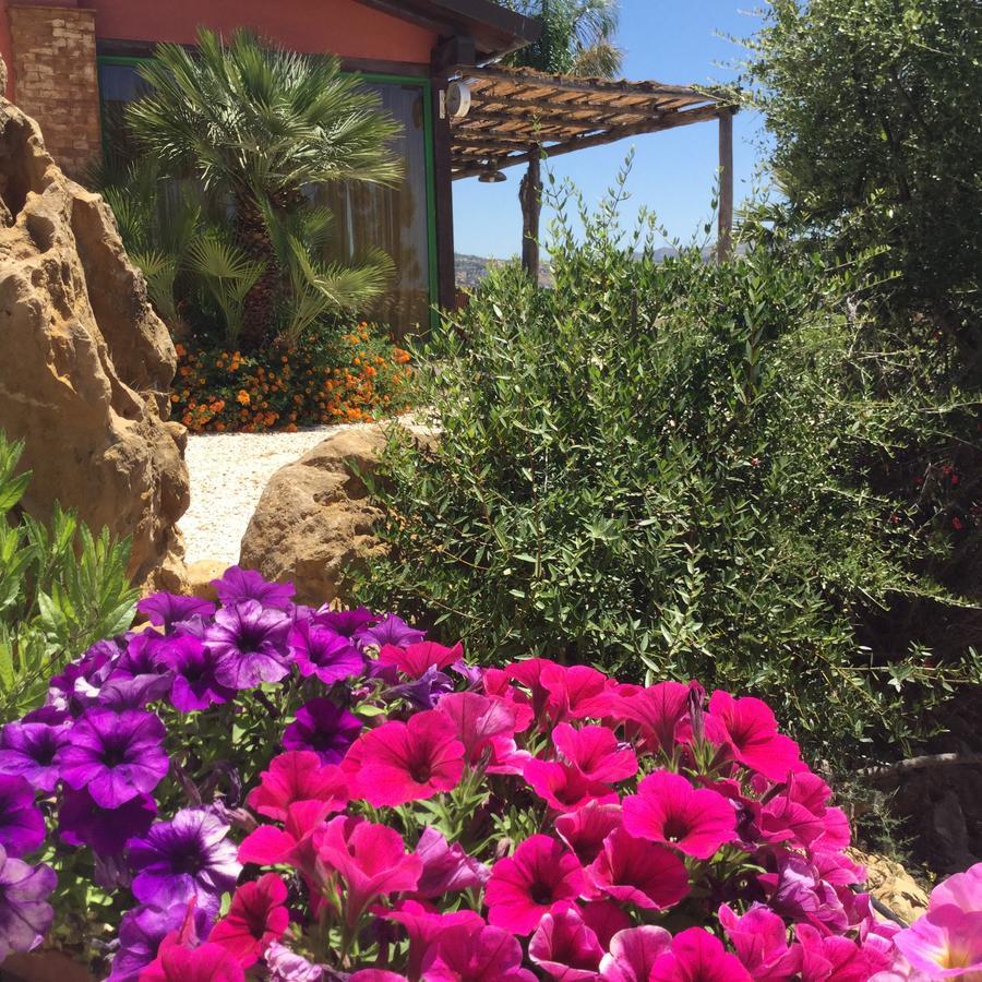 Il Colle Del Rustico Bed & Breakfast Agrigento Exterior photo