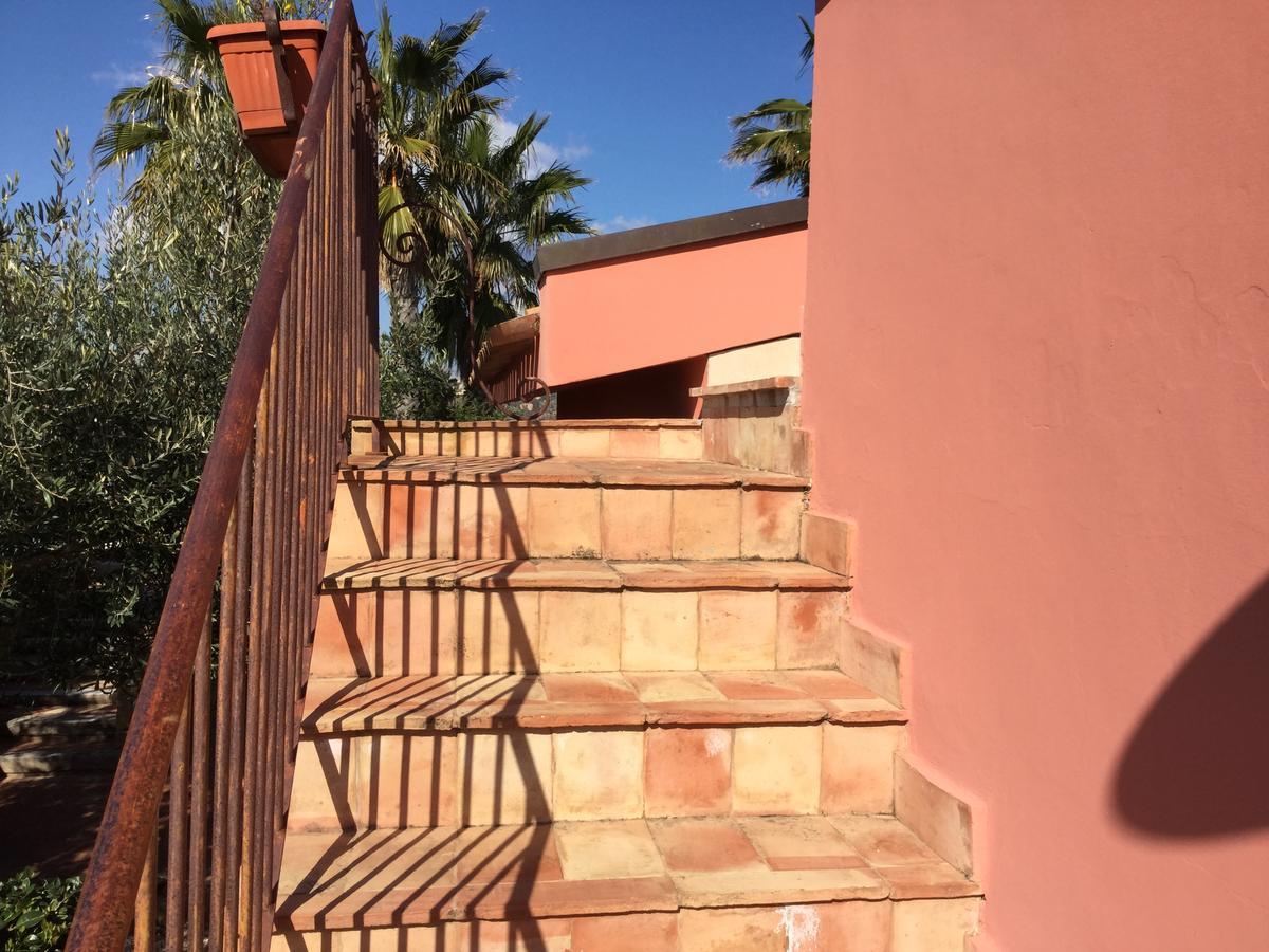 Il Colle Del Rustico Bed & Breakfast Agrigento Exterior photo