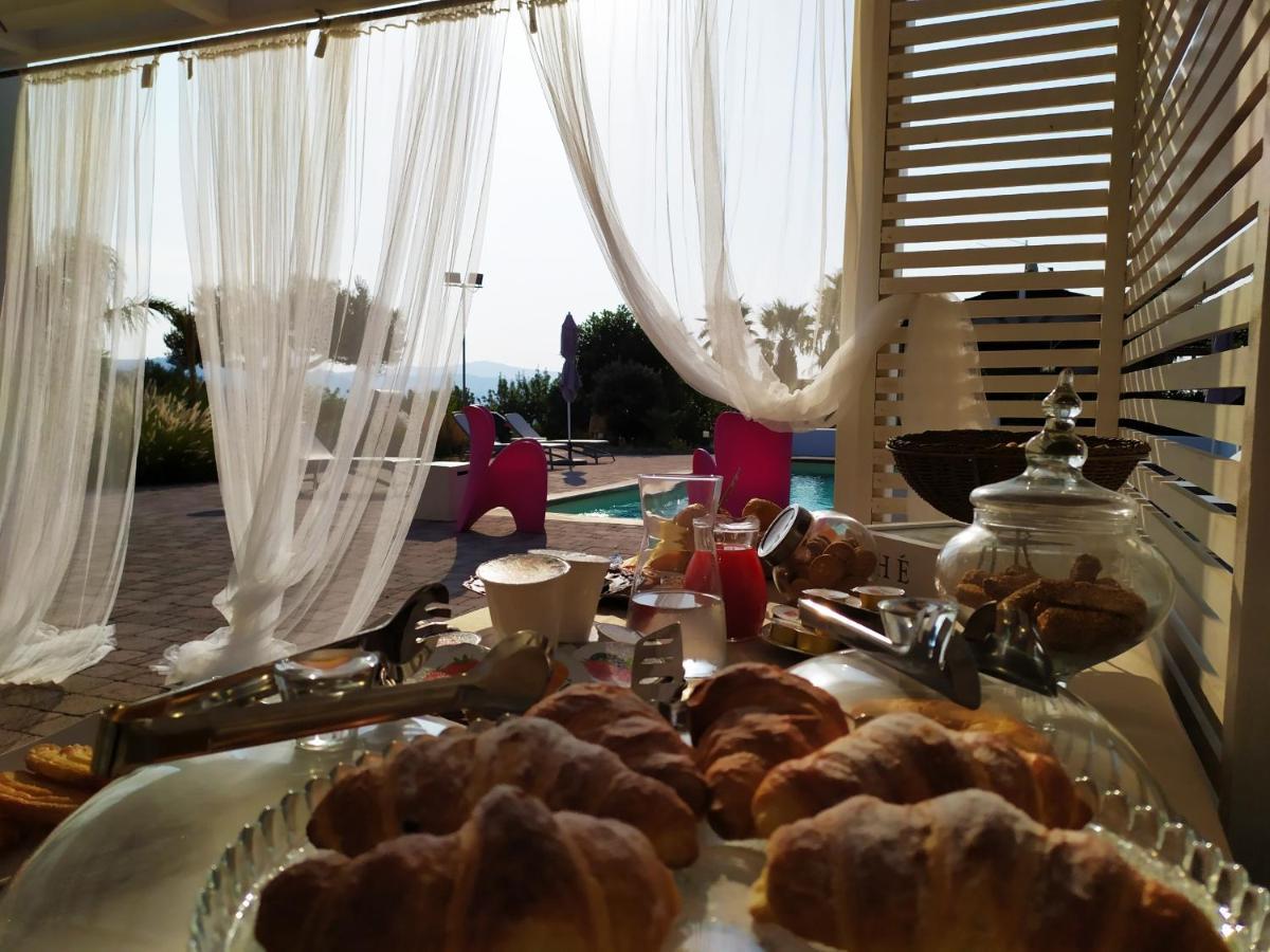Il Colle Del Rustico Bed & Breakfast Agrigento Exterior photo